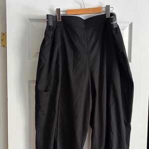 Dickies Women's Black scrub style Cargo Pants